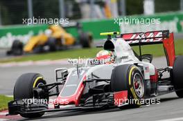 Esteban Gutierrez (MEX) Haas F1 Team VF-16. 12.06.2016. Formula 1 World Championship, Rd 7, Canadian Grand Prix, Montreal, Canada, Race Day.