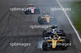 Jolyon Palmer (GBR) Renault Sport F1 Team RS16 locks up under braking. 12.06.2016. Formula 1 World Championship, Rd 7, Canadian Grand Prix, Montreal, Canada, Race Day.