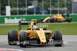 Jolyon Palmer (GBR) Renault Sport F1 Team RS16. 12.06.2016. Formula 1 World Championship, Rd 7, Canadian Grand Prix, Montreal, Canada, Race Day.