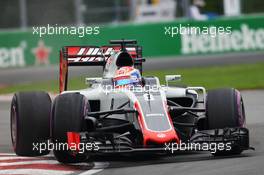 Romain Grosjean (FRA) Haas F1 Team VF-16. 11.06.2016. Formula 1 World Championship, Rd 7, Canadian Grand Prix, Montreal, Canada, Qualifying Day.