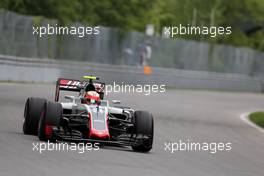 Esteban Gutierrez (MEX), Haas F1 Team  11.06.2016. Formula 1 World Championship, Rd 7, Canadian Grand Prix, Montreal, Canada, Qualifying Day.