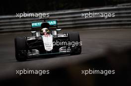 Lewis Hamilton (GBR) Mercedes AMG F1 W07 Hybrid. 11.06.2016. Formula 1 World Championship, Rd 7, Canadian Grand Prix, Montreal, Canada, Qualifying Day.