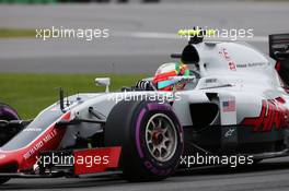 Esteban Gutierrez (MEX) Haas F1 Team VF-16. 11.06.2016. Formula 1 World Championship, Rd 7, Canadian Grand Prix, Montreal, Canada, Qualifying Day.