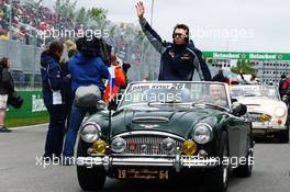 Daniil Kvyat (RUS) Scuderia Toro Rosso on the drivers parade. 12.06.2016. Formula 1 World Championship, Rd 7, Canadian Grand Prix, Montreal, Canada, Race Day.