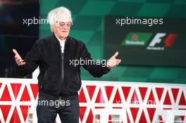 Bernie Ecclestone (GBR) anounces an F1 sponsorship deal with Heineken. 09.06.2016. Formula 1 World Championship, Rd 7, Canadian Grand Prix, Montreal, Canada, Preparation Day.