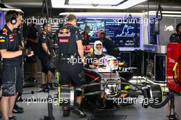 Daniel Ricciardo (AUS) Red Bull Racing RB12. 15.04.2016. Formula 1 World Championship, Rd 3, Chinese Grand Prix, Shanghai, China, Practice Day.