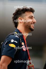 Daniel Ricciardo (AUS) Red Bull Racing. 15.04.2016. Formula 1 World Championship, Rd 3, Chinese Grand Prix, Shanghai, China, Practice Day.