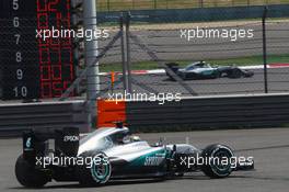 Lewis Hamilton (GBR) Mercedes AMG F1 W07 Hybrid recovers from a spin. 15.04.2016. Formula 1 World Championship, Rd 3, Chinese Grand Prix, Shanghai, China, Practice Day.