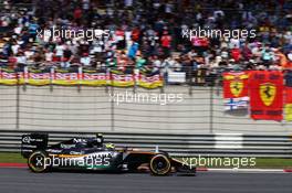 Sergio Perez (MEX) Sahara Force India F1 VJM09. 17.04.2016. Formula 1 World Championship, Rd 3, Chinese Grand Prix, Shanghai, China, Race Day.