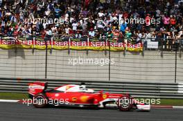 Sebastian Vettel (GER) Ferrari SF16-H. 17.04.2016. Formula 1 World Championship, Rd 3, Chinese Grand Prix, Shanghai, China, Race Day.