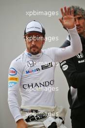 Fernando Alonso (ESP) McLaren. 16.04.2016. Formula 1 World Championship, Rd 3, Chinese Grand Prix, Shanghai, China, Qualifying Day.