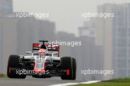 Romain Grosjean (FRA) Haas F1 Team VF-16. 16.04.2016. Formula 1 World Championship, Rd 3, Chinese Grand Prix, Shanghai, China, Qualifying Day.