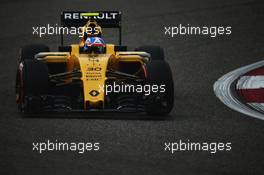 Jolyon Palmer (GBR) Renault Sport F1 Team RS16. 16.04.2016. Formula 1 World Championship, Rd 3, Chinese Grand Prix, Shanghai, China, Qualifying Day.