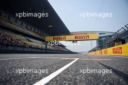 The start / finish straight. 14.04.2016. Formula 1 World Championship, Rd 3, Chinese Grand Prix, Shanghai, China, Preparation Day.