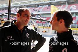 (L to R): Cyril Abiteboul (FRA) Renault Sport F1 Managing Director with Remi Taffin (FRA) Renault Sport F1 Engine Technical Director. 13.05.2016. Formula 1 World Championship, Rd 5, Spanish Grand Prix, Barcelona, Spain, Practice Day.