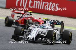 Valtteri Bottas (FIN) Williams FW38 leads Kimi Raikkonen (FIN) Ferrari SF16-H. 13.05.2016. Formula 1 World Championship, Rd 5, Spanish Grand Prix, Barcelona, Spain, Practice Day.