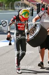Esteban Gutierrez (MEX) Haas F1 Team. 13.05.2016. Formula 1 World Championship, Rd 5, Spanish Grand Prix, Barcelona, Spain, Practice Day.