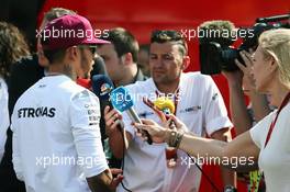 Lewis Hamilton (GBR) Mercedes AMG F1 with Will Buxton (GBR) NBC Sports Network TV Presenter after the race. 15.05.2016. Formula 1 World Championship, Rd 5, Spanish Grand Prix, Barcelona, Spain, Race Day.