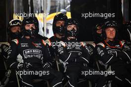 Sahara Force India F1 Team mechanics. 15.05.2016. Formula 1 World Championship, Rd 5, Spanish Grand Prix, Barcelona, Spain, Race Day.
