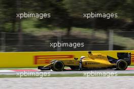 Kevin Magnussen (DEN) Renault Sport F1 Team RS16. 14.05.2016. Formula 1 World Championship, Rd 5, Spanish Grand Prix, Barcelona, Spain, Qualifying Day.