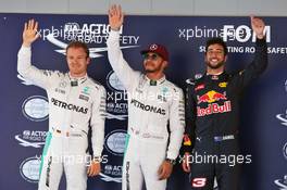 Qualifying top three in parc ferme (L to R): Nico Rosberg (GER) Mercedes AMG F1, second; Lewis Hamilton (GBR) Mercedes AMG F1, pole position; Daniel Ricciardo (AUS) Red Bull Racing, third. 14.05.2016. Formula 1 World Championship, Rd 5, Spanish Grand Prix, Barcelona, Spain, Qualifying Day.