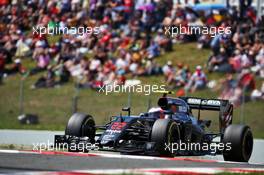 Jenson Button (GBR) McLaren MP4-31. 14.05.2016. Formula 1 World Championship, Rd 5, Spanish Grand Prix, Barcelona, Spain, Qualifying Day.