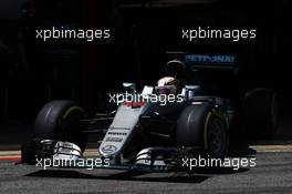 Lewis Hamilton (GBR) Mercedes AMG F1 W07 Hybrid. 14.05.2016. Formula 1 World Championship, Rd 5, Spanish Grand Prix, Barcelona, Spain, Qualifying Day.