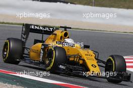 Kevin Magnussen (DEN) Renault Sport F1 Team RS16. 14.05.2016. Formula 1 World Championship, Rd 5, Spanish Grand Prix, Barcelona, Spain, Qualifying Day.