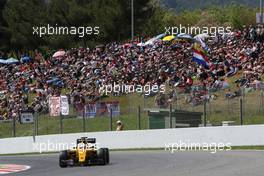 Kevin Magnussen (DEN) Renault Sport F1 Team RS16. 14.05.2016. Formula 1 World Championship, Rd 5, Spanish Grand Prix, Barcelona, Spain, Qualifying Day.