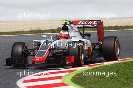 Esteban Gutierrez (MEX) Haas F1 Team VF-16. 14.05.2016. Formula 1 World Championship, Rd 5, Spanish Grand Prix, Barcelona, Spain, Qualifying Day.