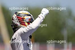 Lewis Hamilton (GBR), Mercedes AMG F1 Team  14.05.2016. Formula 1 World Championship, Rd 5, Spanish Grand Prix, Barcelona, Spain, Qualifying Day.