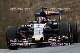 Daniil Kvyat (RUS) Scuderia Toro Rosso STR11. 17.06.2016. Formula 1 World Championship, Rd 8, European Grand Prix, Baku Street Circuit, Azerbaijan, Practice Day.