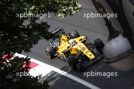 Kevin Magnussen (DEN) Renault Sport F1 Team RS16. 17.06.2016. Formula 1 World Championship, Rd 8, European Grand Prix, Baku Street Circuit, Azerbaijan, Practice Day.