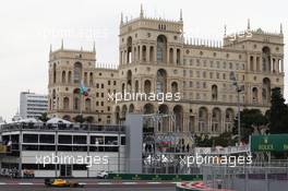 Kevin Magnussen (DEN) Renault Sport F1 Team RS16. 17.06.2016. Formula 1 World Championship, Rd 8, European Grand Prix, Baku Street Circuit, Azerbaijan, Practice Day.