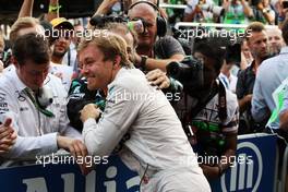 Race winner Nico Rosberg (GER) Mercedes AMG F1 celebrates with the team in parc ferme. 19.06.2016. Formula 1 World Championship, Rd 8, European Grand Prix, Baku Street Circuit, Azerbaijan, Race Day.