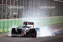 Romain Grosjean (FRA) Haas F1 Team VF-16 locks up under braking. 19.06.2016. Formula 1 World Championship, Rd 8, European Grand Prix, Baku Street Circuit, Azerbaijan, Race Day.