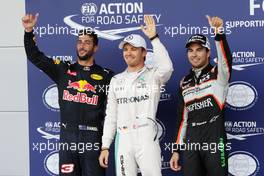 Qualifying top three in parc ferme (L to R): Daniel Ricciardo (AUS) Red Bull Racing RB12, third; Lewis Hamilton (GBR) Mercedes AMG F1, pole position; Sergio Perez (MEX) Sahara Force India F1, second. 18.06.2016. Formula 1 World Championship, Rd 8, European Grand Prix, Baku Street Circuit, Azerbaijan, Qualifying Day.