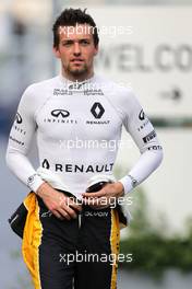 Jolyon Palmer (GBR), Renault Sport F1 Team  18.06.2016. Formula 1 World Championship, Rd 8, European Grand Prix, Baku Street Circuit, Azerbaijan, Qualifying Day.