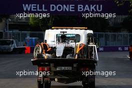 The Mercedes AMG F1 W07 Hybrid of Lewis Hamilton (GBR) Mercedes AMG F1 is recovered back to the pits on the back of a truck after he crashed in qualifying. 18.06.2016. Formula 1 World Championship, Rd 8, European Grand Prix, Baku Street Circuit, Azerbaijan, Qualifying Day.