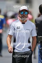 Fernando Alonso (ESP) McLaren. 18.06.2016. Formula 1 World Championship, Rd 8, European Grand Prix, Baku Street Circuit, Azerbaijan, Qualifying Day.