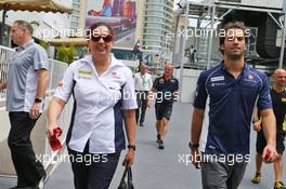 (L to R): Monisha Kaltenborn (AUT) Sauber Team Principal with Felipe Nasr (BRA) Sauber F1 Team. 19.06.2016. Formula 1 World Championship, Rd 8, European Grand Prix, Baku Street Circuit, Azerbaijan, Race Day.