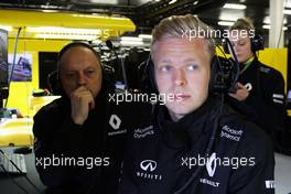 Kevin Magnussen (DEN) Renault Sport F1 Team and Frederic Vasseur (FRA) Renault Sport F1 Team Racing Director. 08.07.2016. Formula 1 World Championship, Rd 10, British Grand Prix, Silverstone, England, Practice Day.