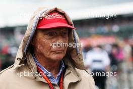 Niki Lauda (AUT) Mercedes Non-Executive Chairman on the grid. 10.07.2016. Formula 1 World Championship, Rd 10, British Grand Prix, Silverstone, England, Race Day.