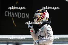 Race winner Lewis Hamilton (GBR) Mercedes AMG F1 celebrates in parc ferme. 10.07.2016. Formula 1 World Championship, Rd 10, British Grand Prix, Silverstone, England, Race Day.