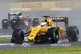 Kevin Magnussen (DEN) Renault Sport F1 Team RS16. 10.07.2016. Formula 1 World Championship, Rd 10, British Grand Prix, Silverstone, England, Race Day.