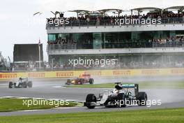 Lewis Hamilton (GBR) Mercedes AMG F1 W07 Hybrid. 10.07.2016. Formula 1 World Championship, Rd 10, British Grand Prix, Silverstone, England, Race Day.