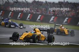 Kevin Magnussen (DEN) Renault Sport F1 Team RE16. 10.07.2016. Formula 1 World Championship, Rd 10, British Grand Prix, Silverstone, England, Race Day.