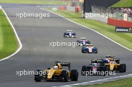 Kevin Magnussen (DEN) Renault Sport F1 Team RS16. 10.07.2016. Formula 1 World Championship, Rd 10, British Grand Prix, Silverstone, England, Race Day.