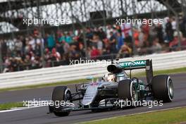 Lewis Hamilton (GBR) Mercedes AMG F1 W07 Hybrid. 10.07.2016. Formula 1 World Championship, Rd 10, British Grand Prix, Silverstone, England, Race Day.