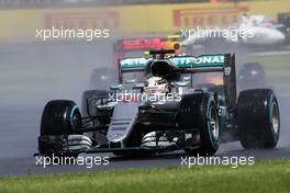 Lewis Hamilton (GBR) Mercedes AMG F1 W07 Hybrid. 10.07.2016. Formula 1 World Championship, Rd 10, British Grand Prix, Silverstone, England, Race Day.